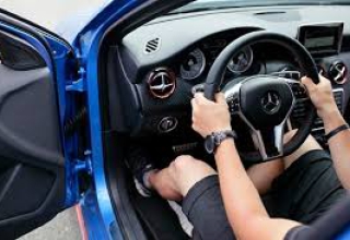 HAI NGUYÊN TẮC GIỮ MẠNG SỐNG KHI GẶP XE TO