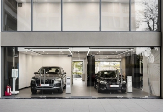 THÊM ĐIỂM SẠC CHO CHỦ XE ĐIỆN AUDI Ở TP.HCM
