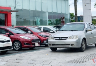 Chính thức áp dụng định danh biển số, nhiều chủ xe vẫn 'tặc lưỡi' chưa sang tên